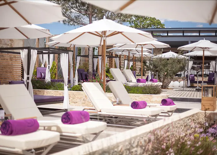 Domaine De Verchant & - Relais & Chateaux Отель 5*