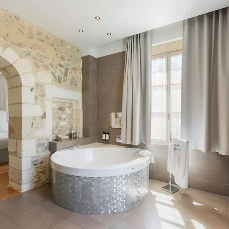 Domaine De Verchant & - Relais & Chateaux 5*