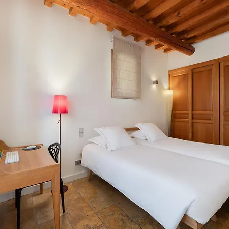 فندق Domaine De Verchant & - Relais & Chateaux 5*