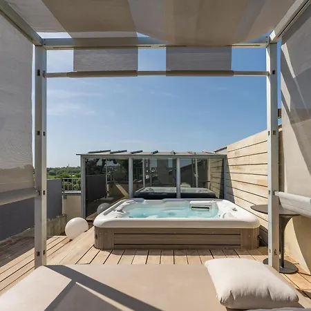 Domaine De Verchant & - Relais & Chateaux 5*
